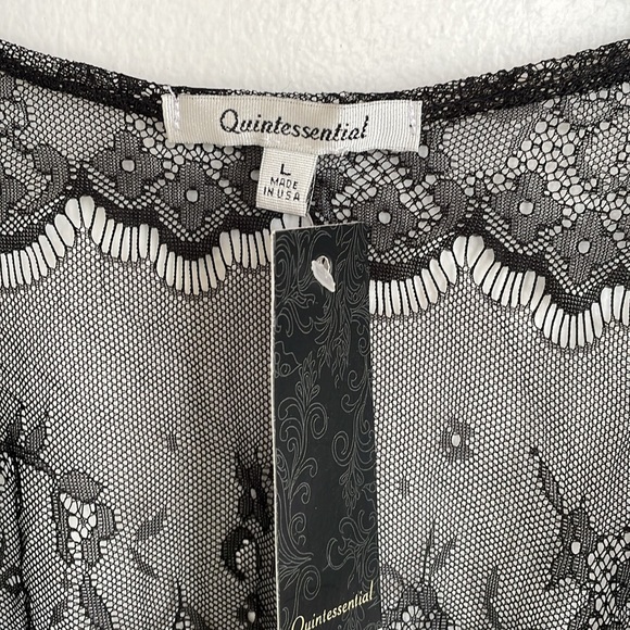 Delicate Lace cardigan - Picture 2 of 4